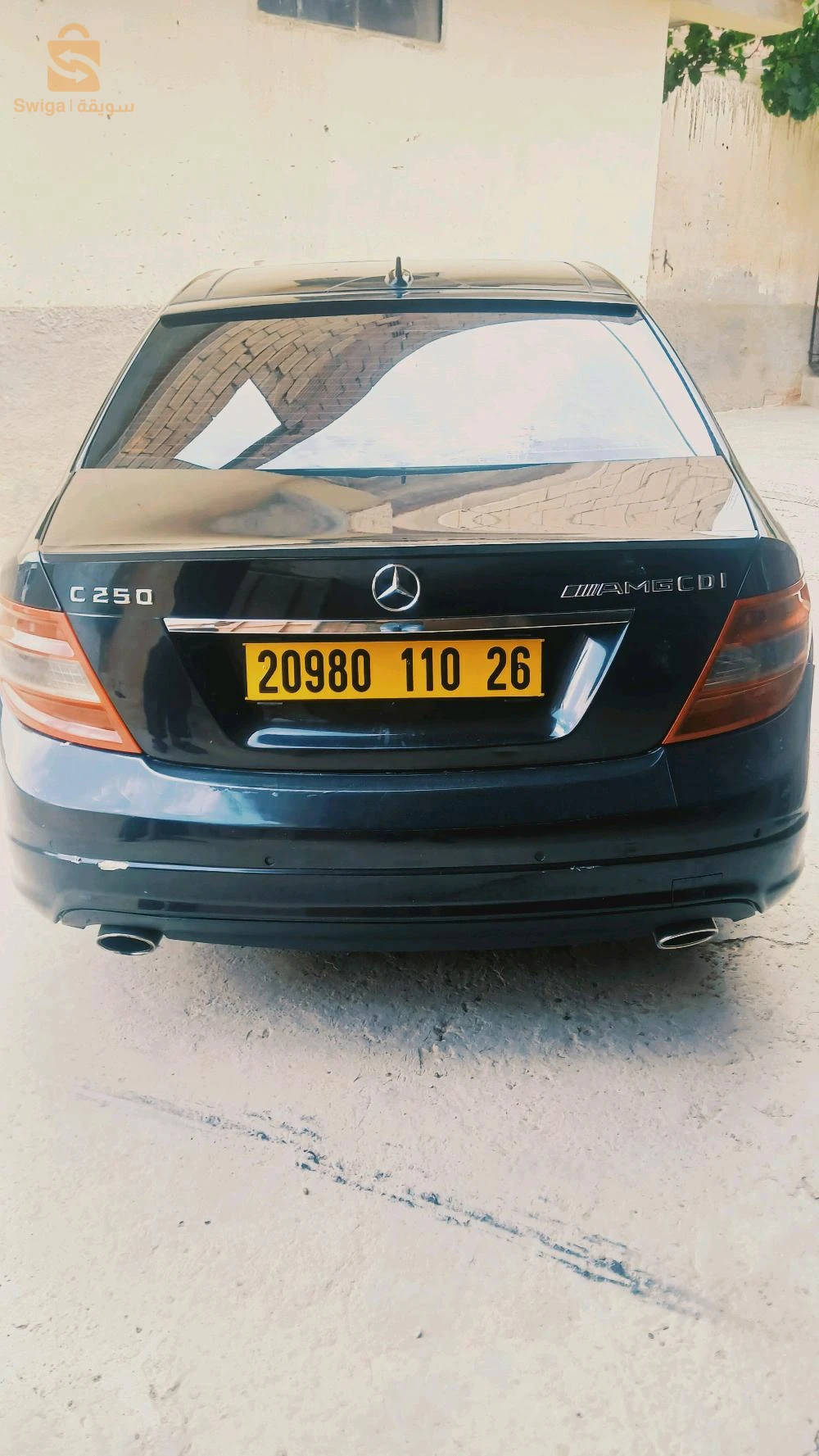 مرسيدس C Sportcoupé 2010 26 المدية