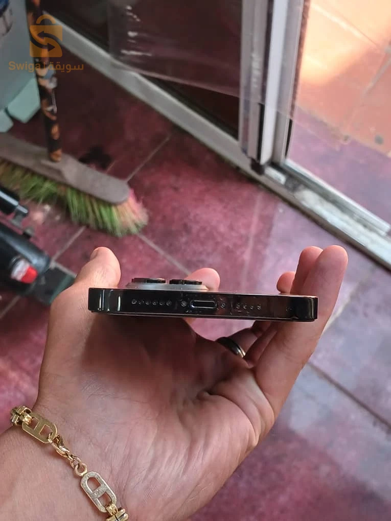 ايفون 14Pro Max للبيع