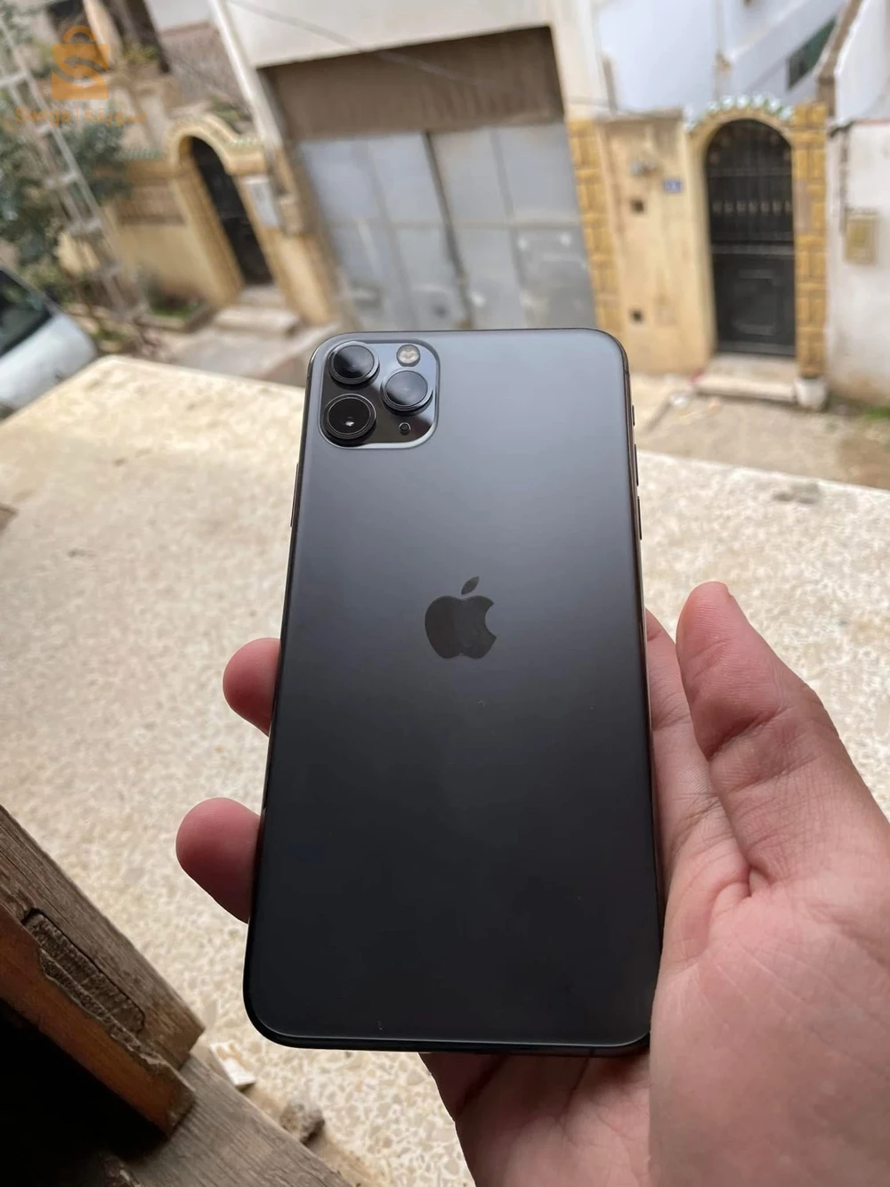 ايفون 11Pro Max للبيع