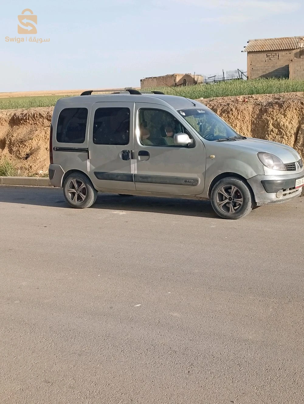 رينو Kangoo 34 برج بوعريريج