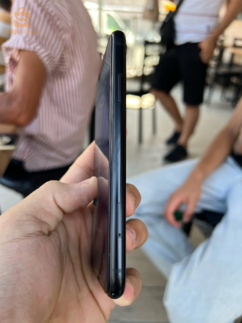 ايفون XR للبيع