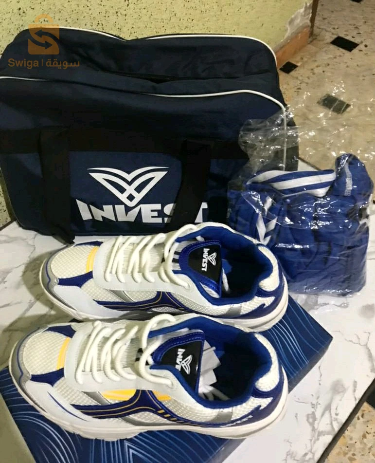 ملابس وأحذية رياضية