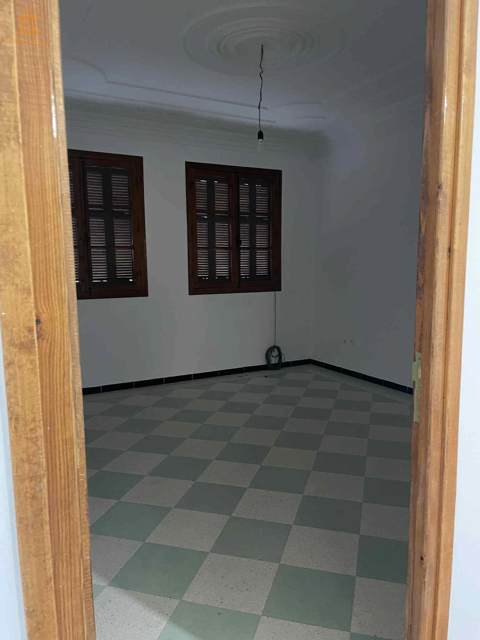 كراء فلل إدارية وتجارية عدد الغرف7 16 الجزائر