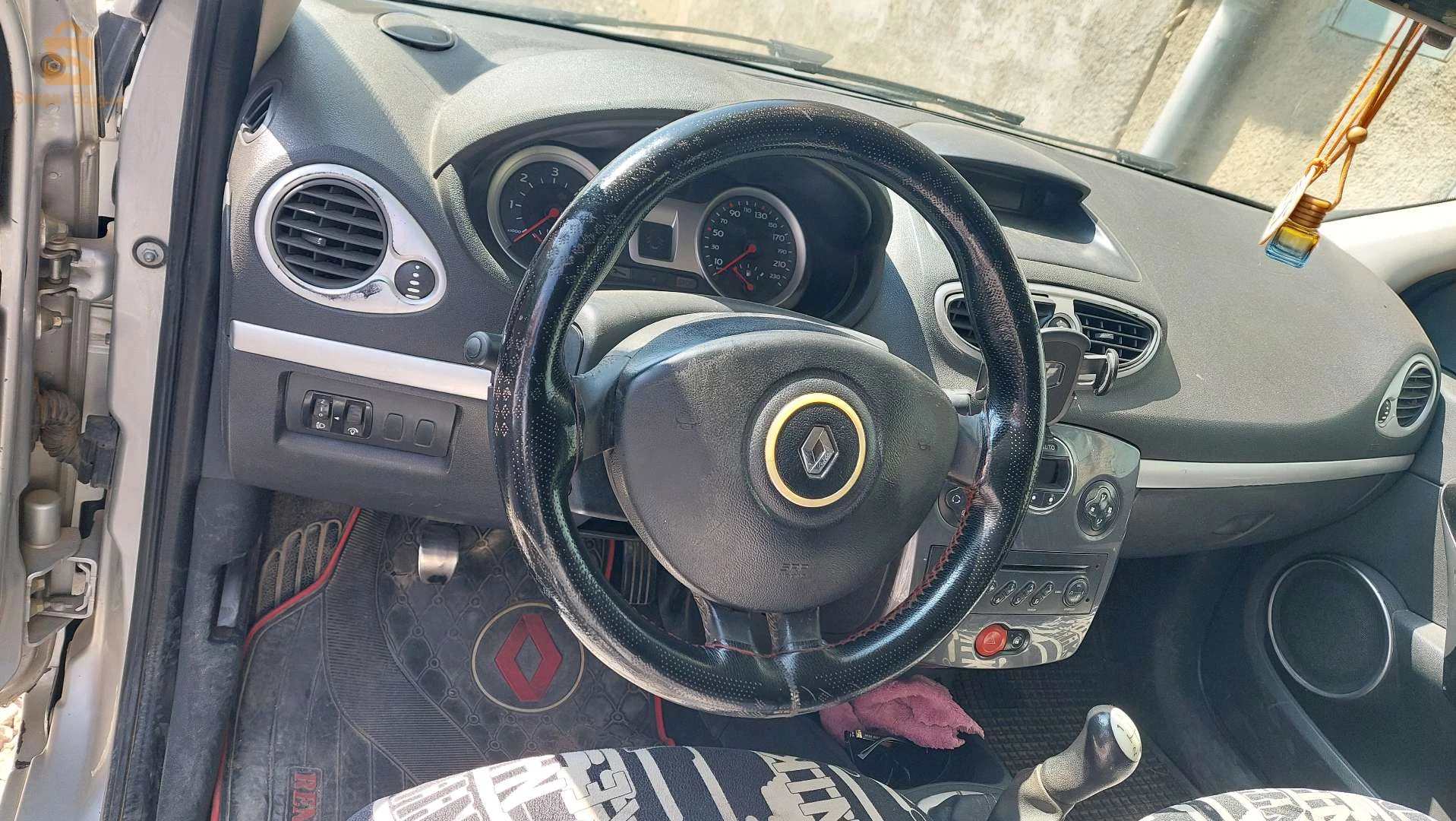 رينو Clio 3 2007 10 البويرة