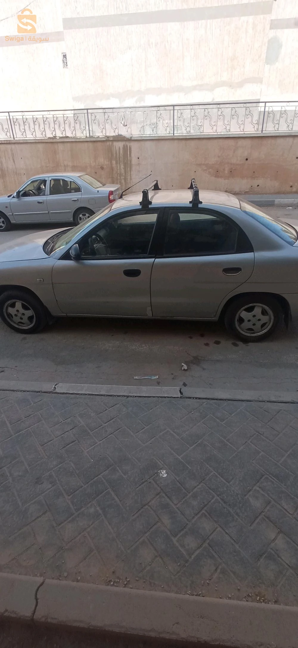 دايو Nubira 1999 20 سعيدة