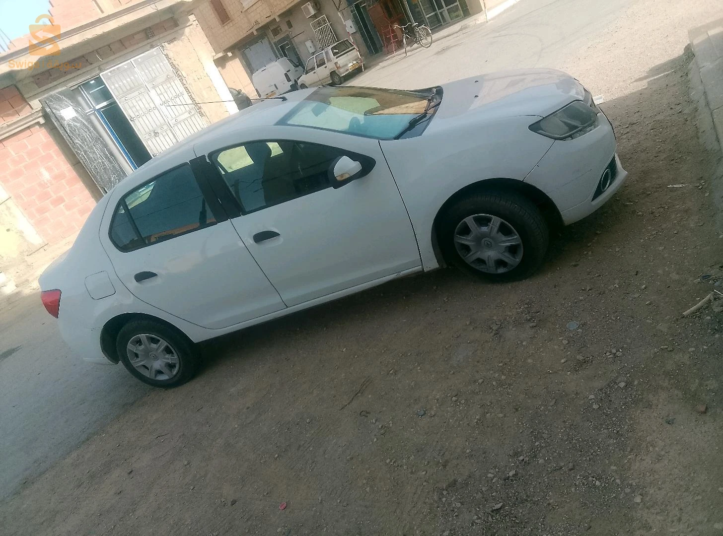 رينو SYMBOL 2016 7 بسكرة