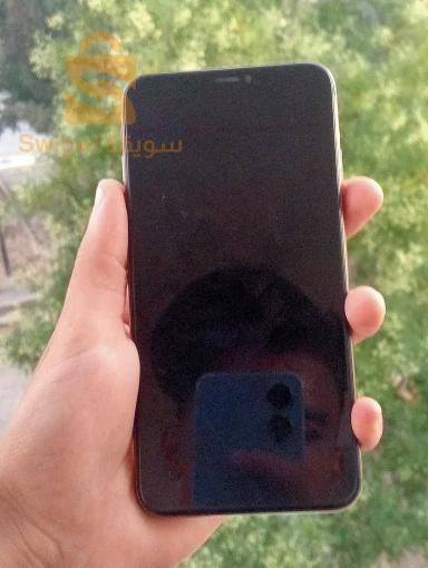 ايفون XS Max للبيع