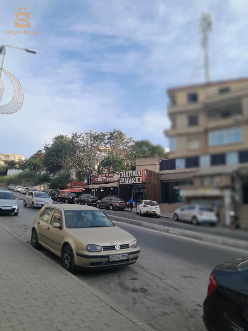 À vendre Magasins les chambres  16 ALGER