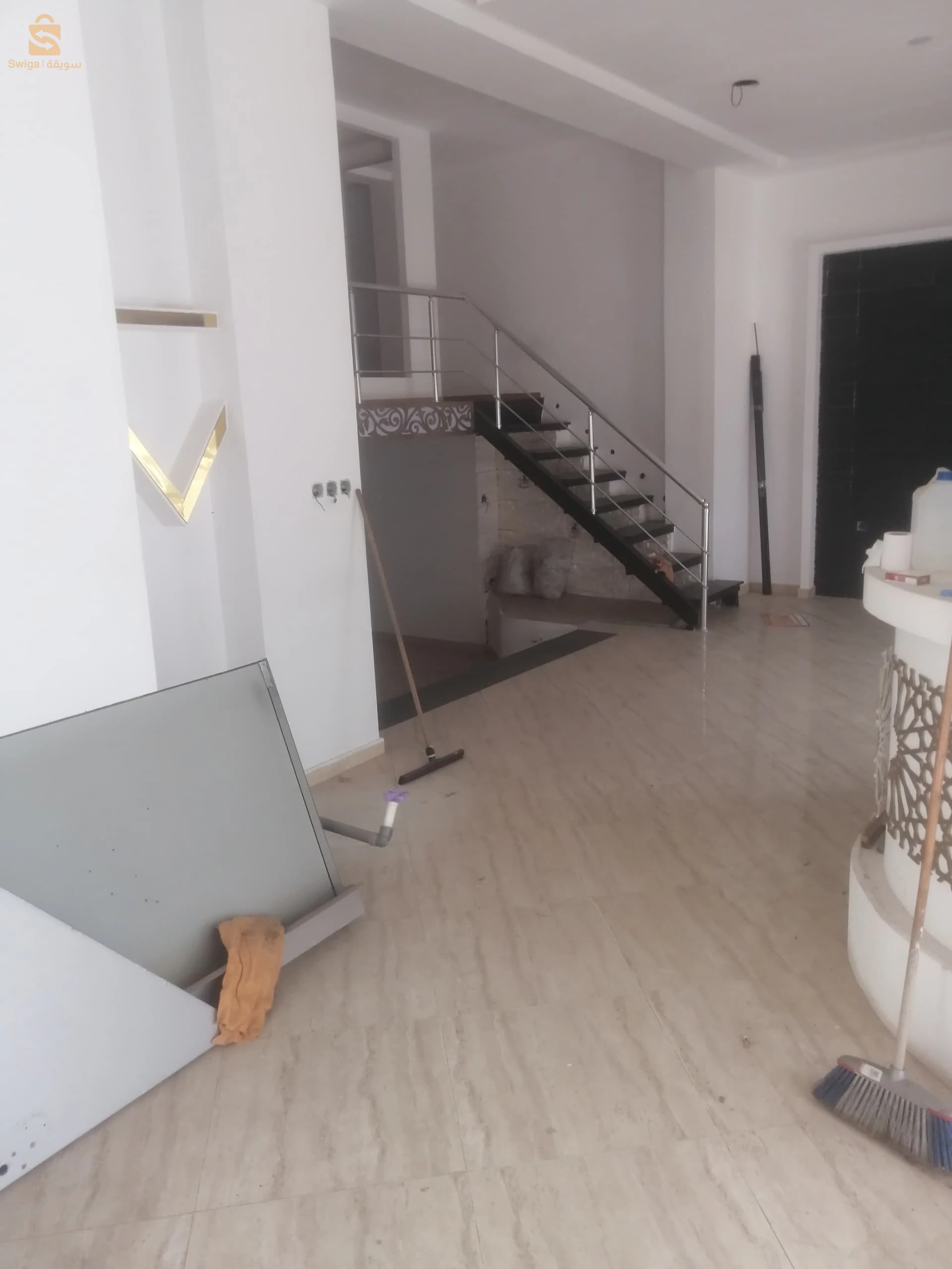 À vendre Magasins les chambres 1 31 ORAN