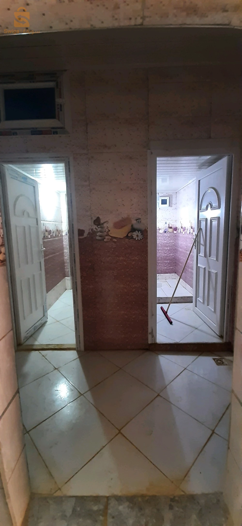 للبيع فلل سكنية عدد الغرف6 48 غليزان
