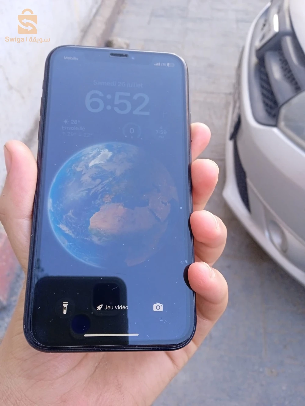 ايفون XR للبيع