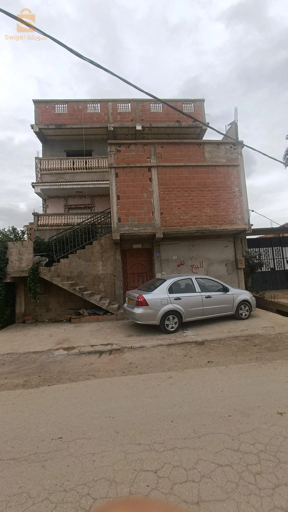 للبيع فلل سكنية عدد الغرف11 42 تيبازة