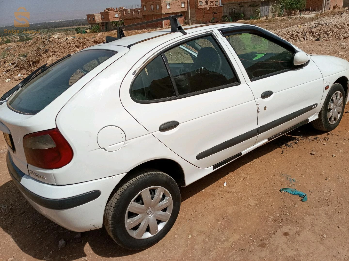 رينو Megane 2001 48 غليزان