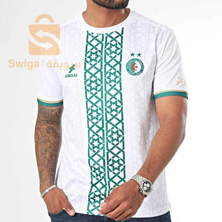 ملابس رياضية 