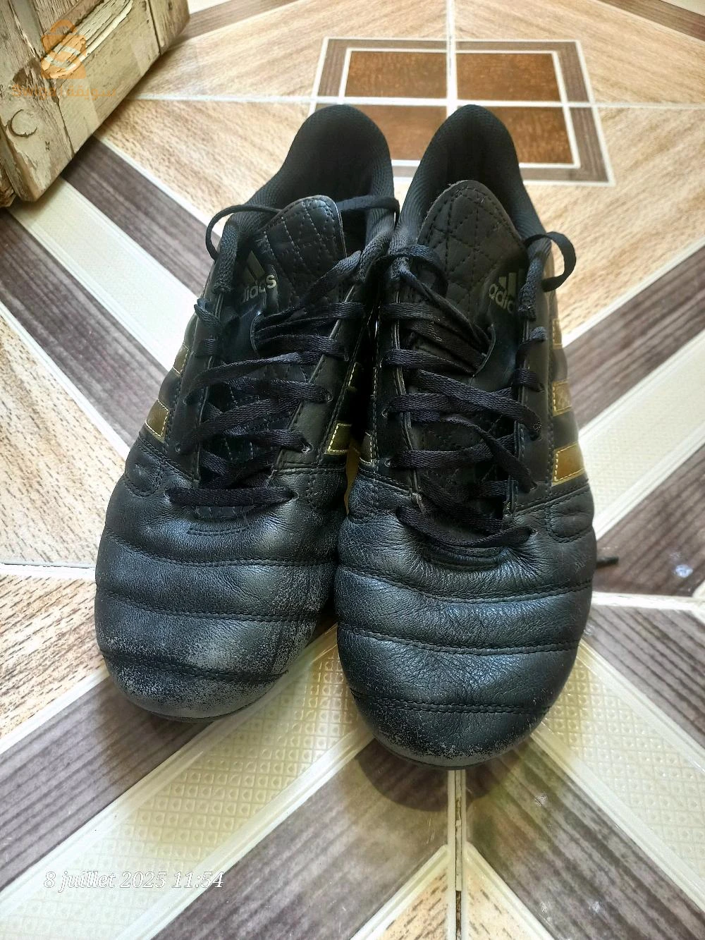 ملابس وأحذية رياضية 