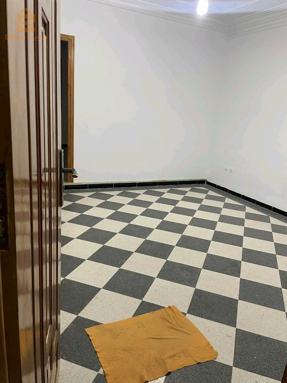 كراء فلل إدارية وتجارية عدد الغرف7 16 الجزائر