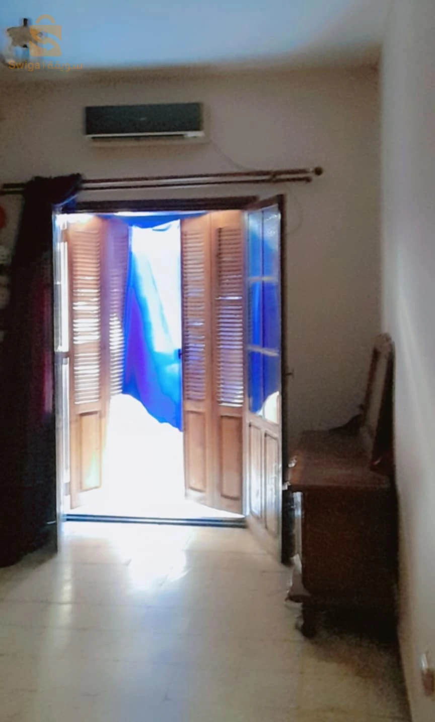 À vendre Villas les chambres 6 31 ORAN