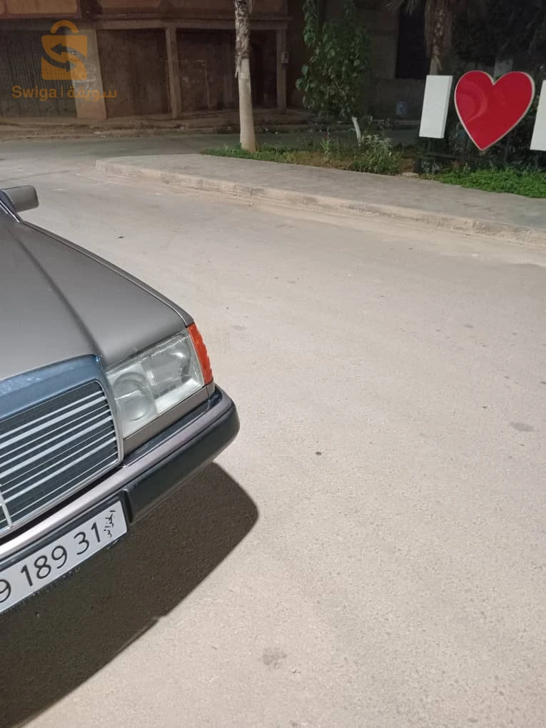 مرسيدس 124 1989 31 وهران