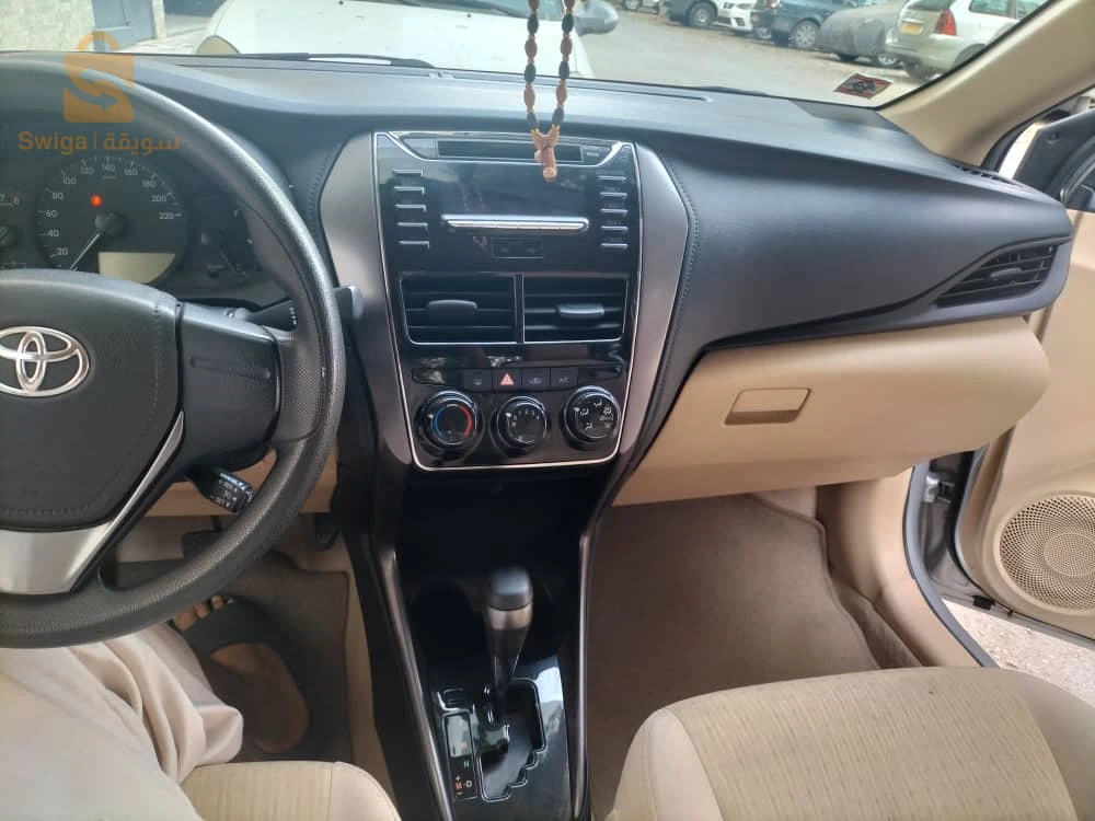 Toyota Yaris 2023 25 CONSTANTINE