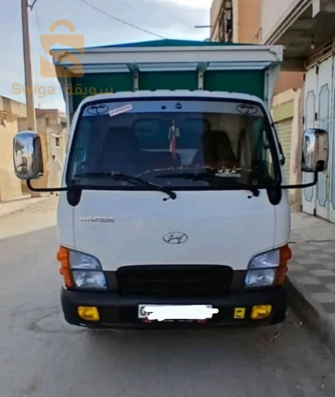 الشاحنات 