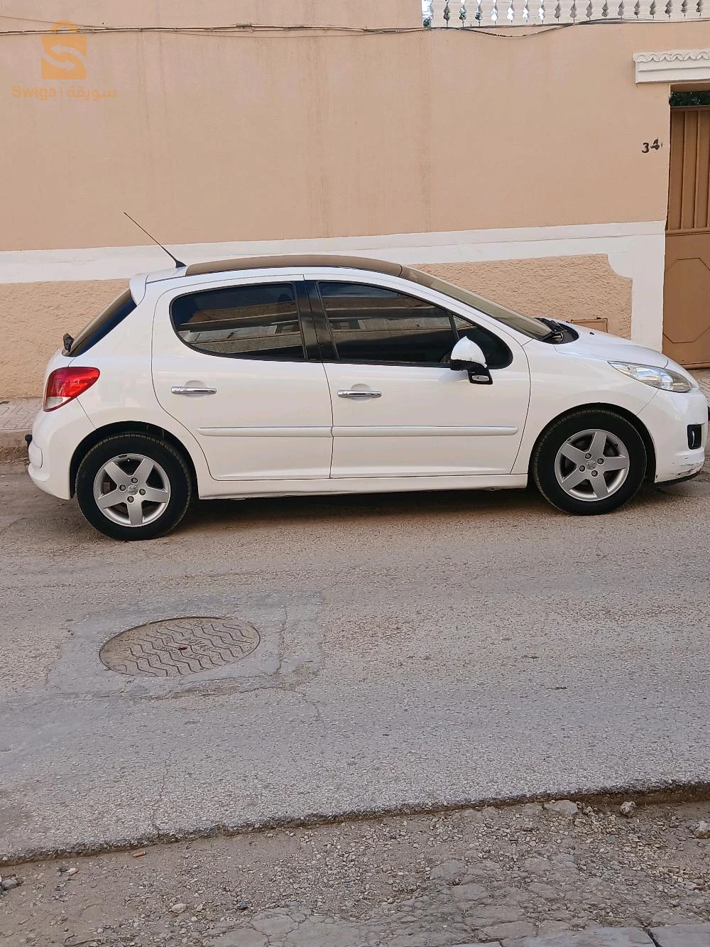 بيجو 207 2012 3 الاغواط