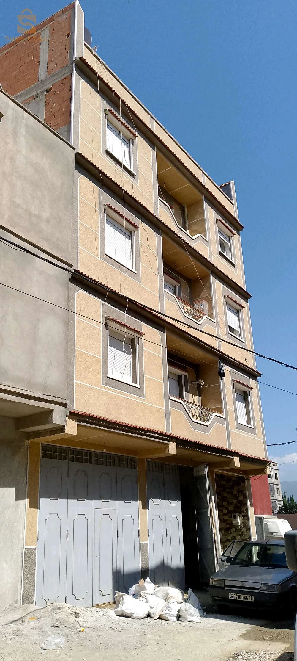 معدات البناء