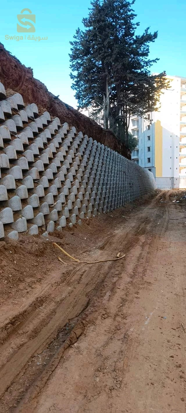 معدات البناء 