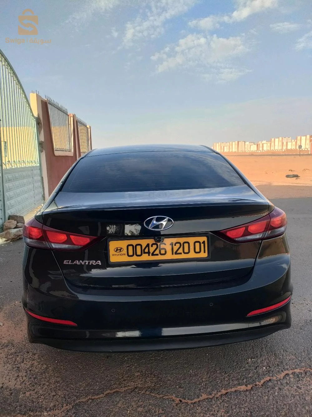 هونداي Elantra 1  ادرار
