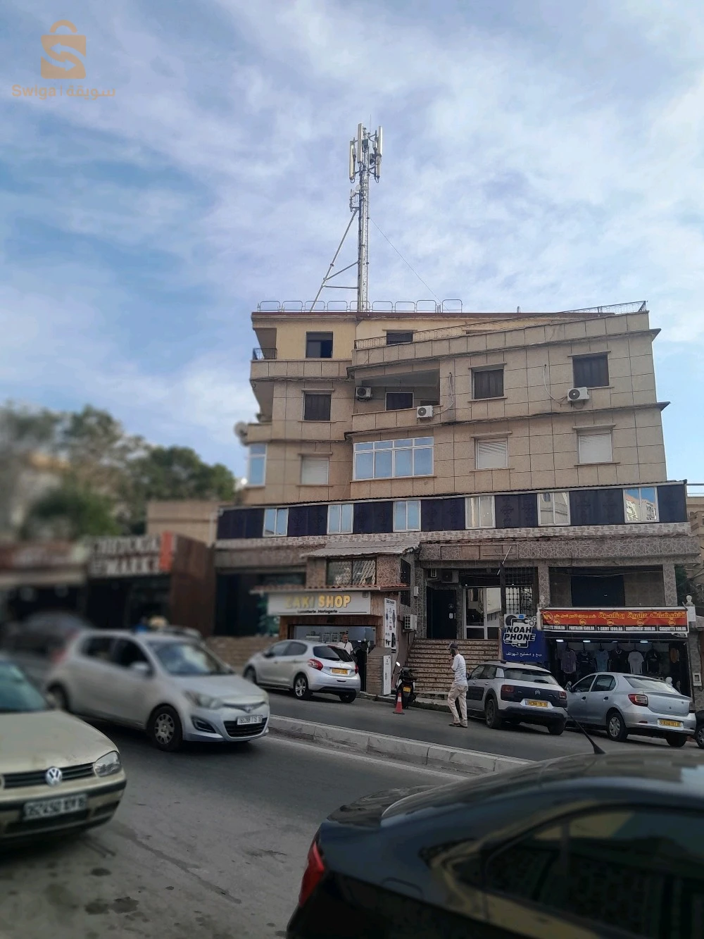 À vendre Magasins les chambres  16 ALGER