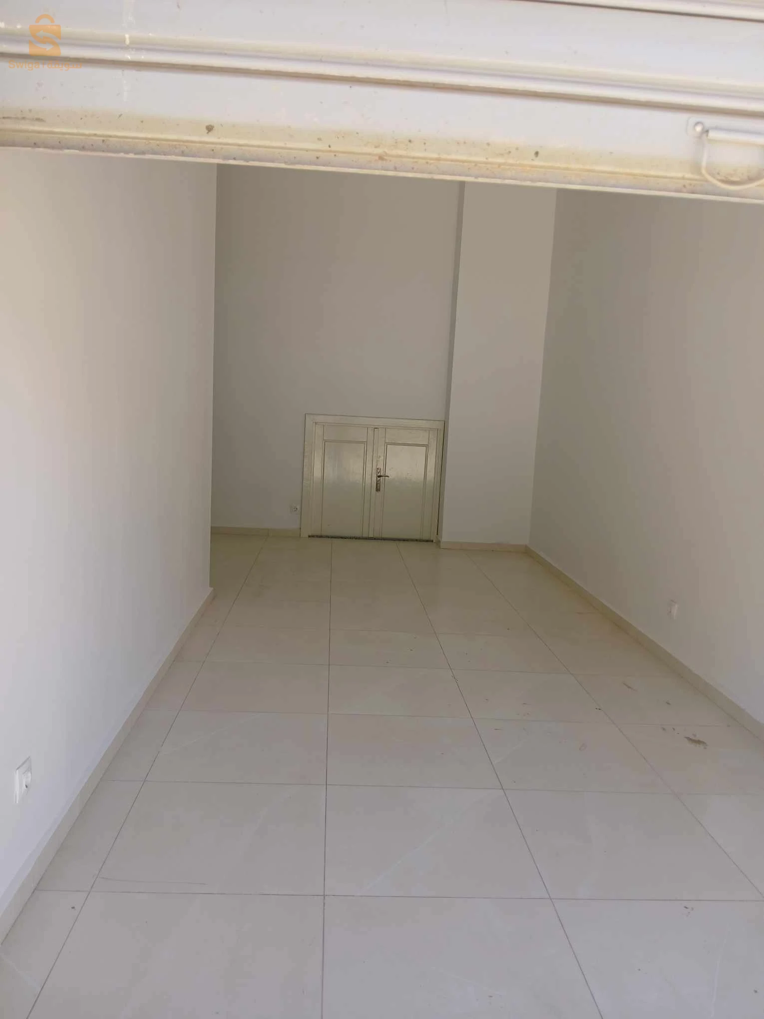 A louer Magasins les chambres 0 16 ALGER