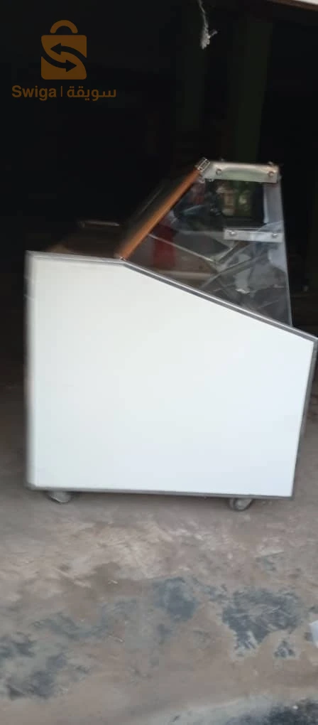 الثلاجات والمجمدات 