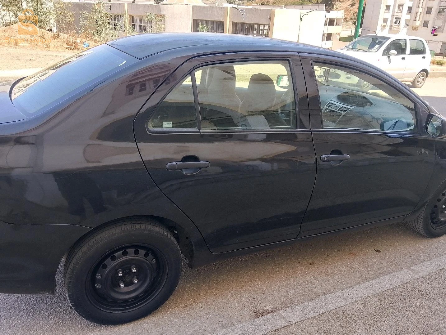 تويوتا Yaris 2010 21 سكيكدة