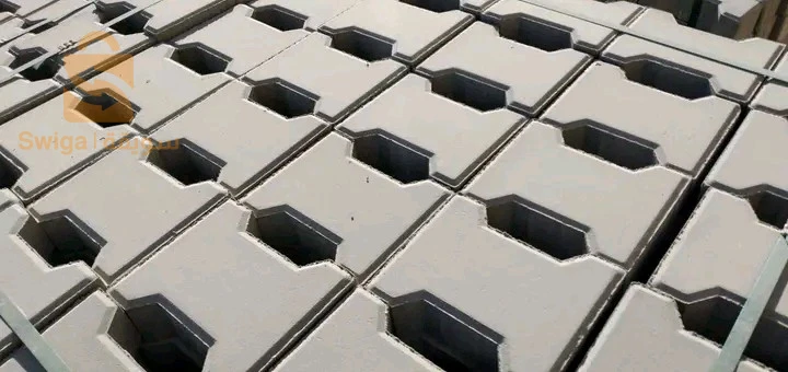 معدات البناء 