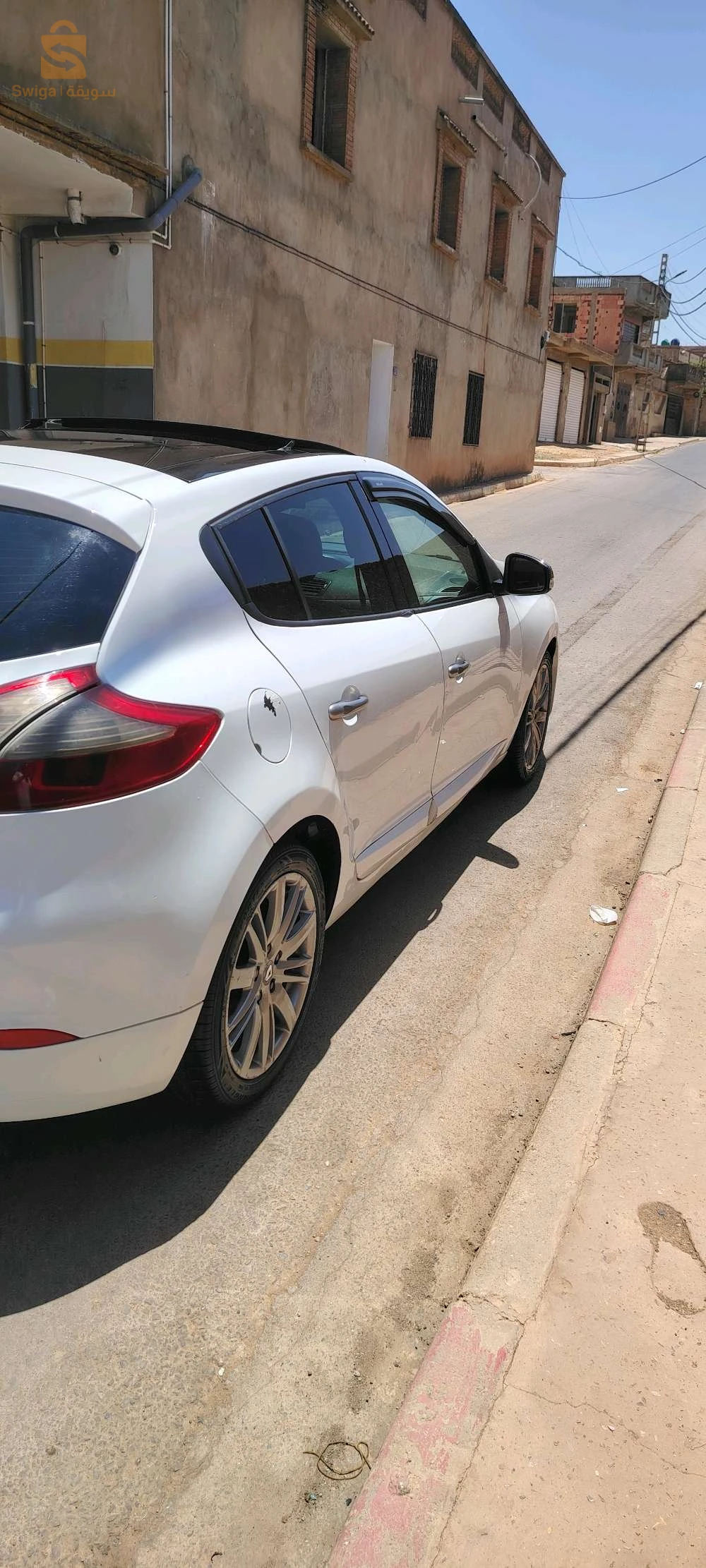 رينو Megane 2012 48 غليزان