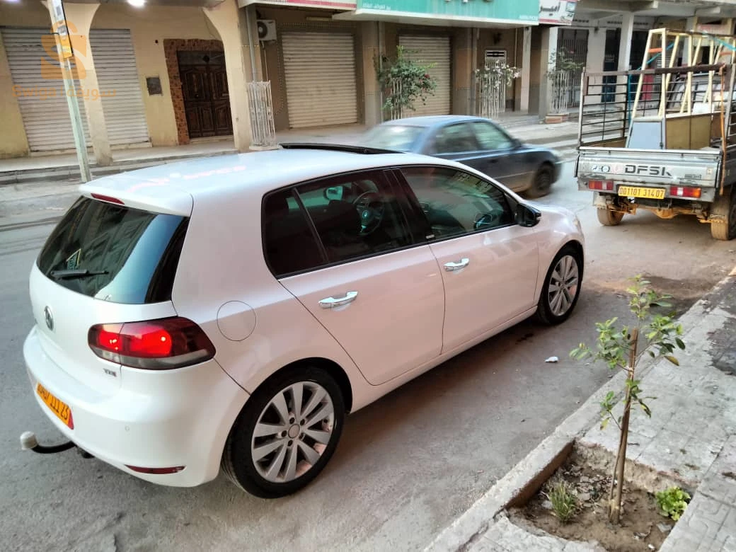 فولكس واجن Golf 4 ام البواقي