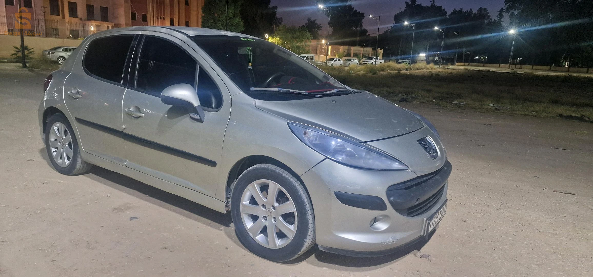 بيجو 207 2008 3 الاغواط