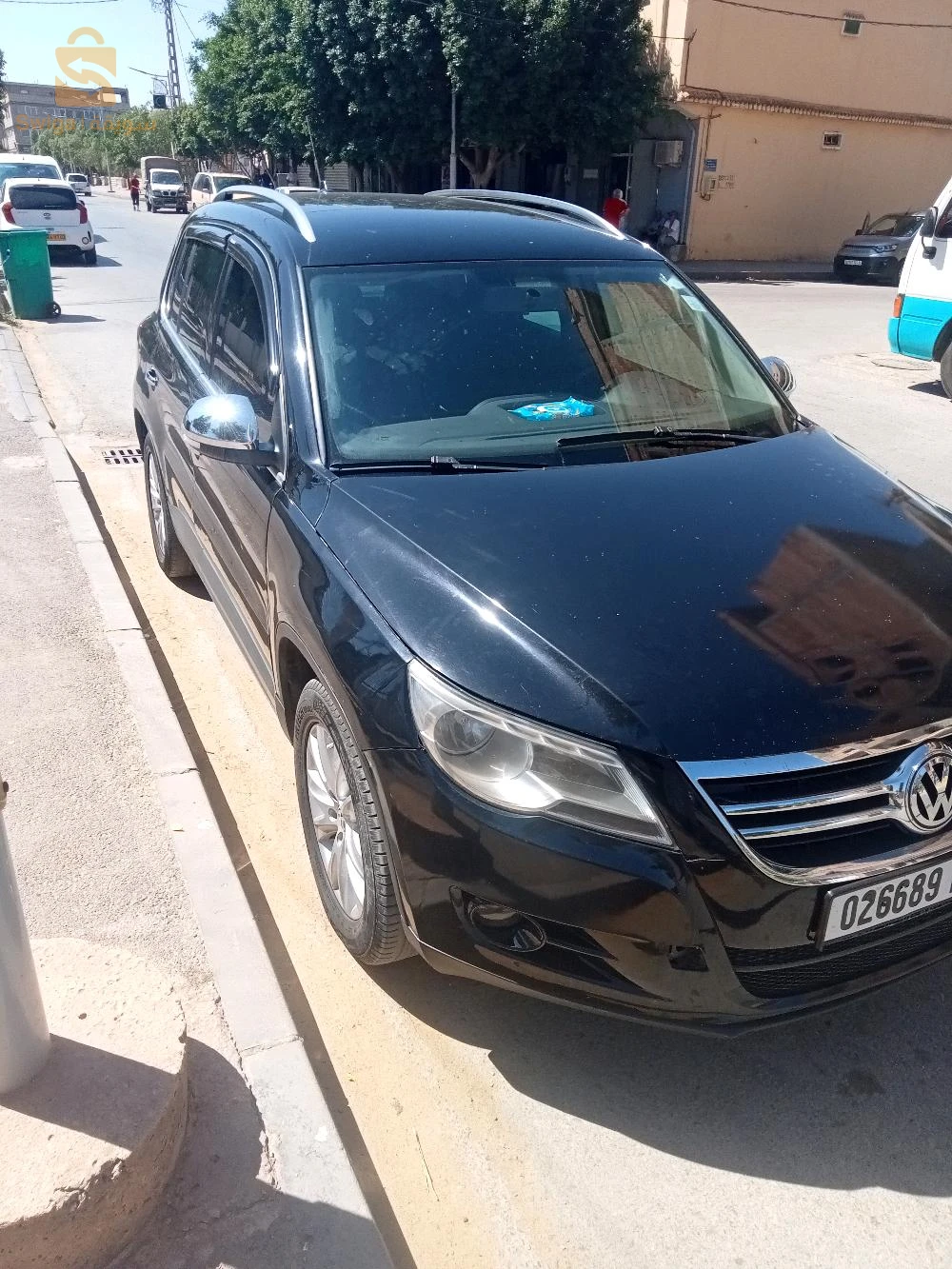 فولكس واجن Tiguan 2011 2 شلف
