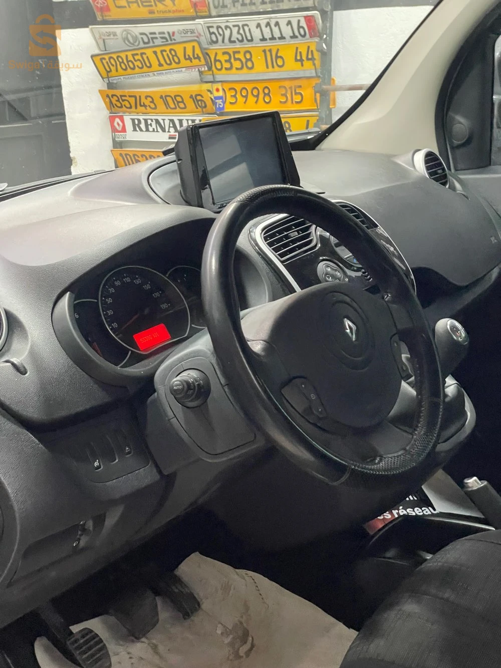 رينو Kangoo 44 عين الدفلى