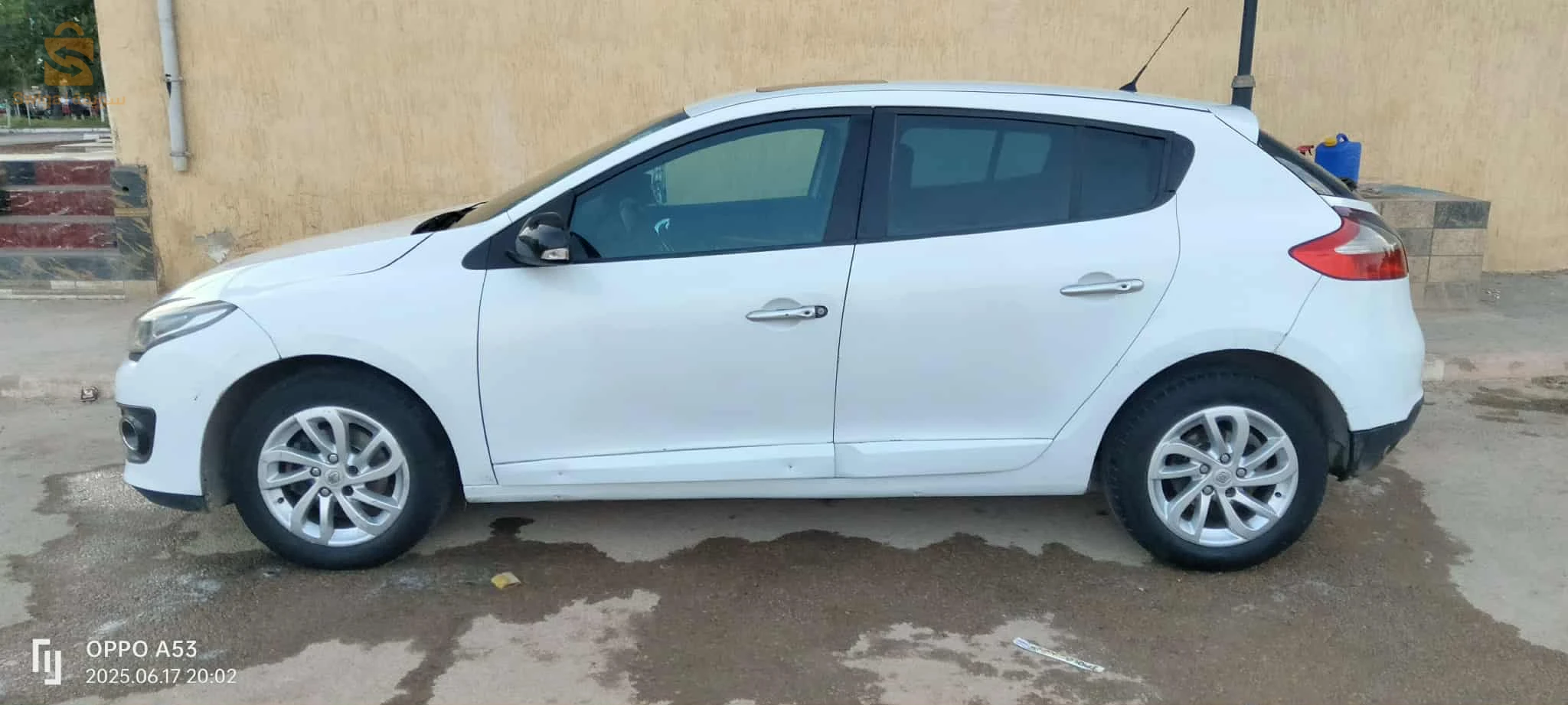 رينو Megane 2015 31 وهران