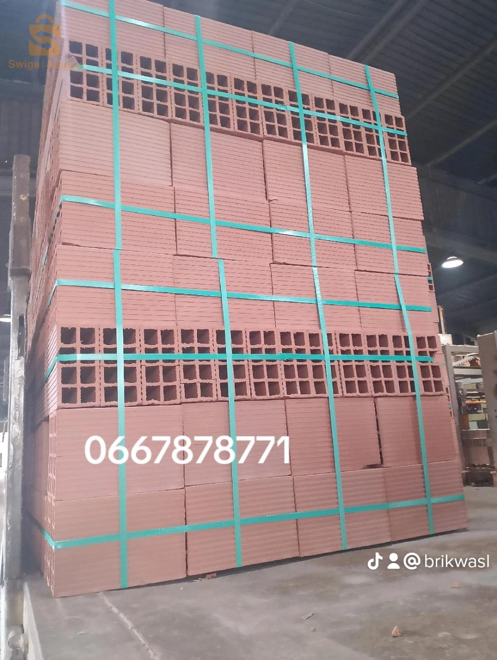 معدات البناء 