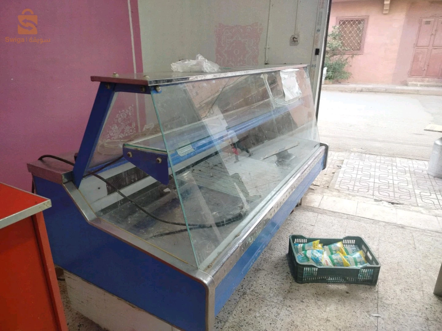 الثلاجات والمجمدات 