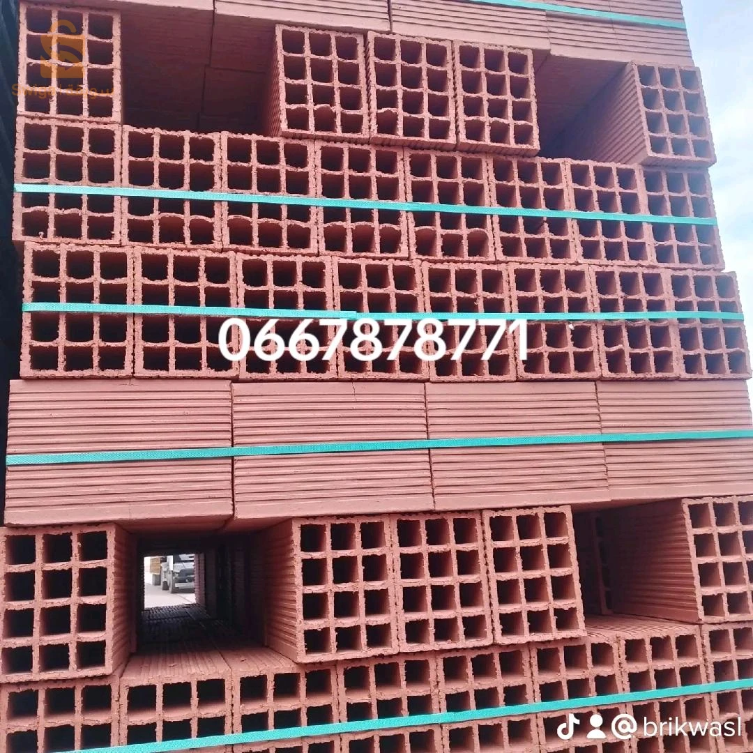 معدات البناء 
