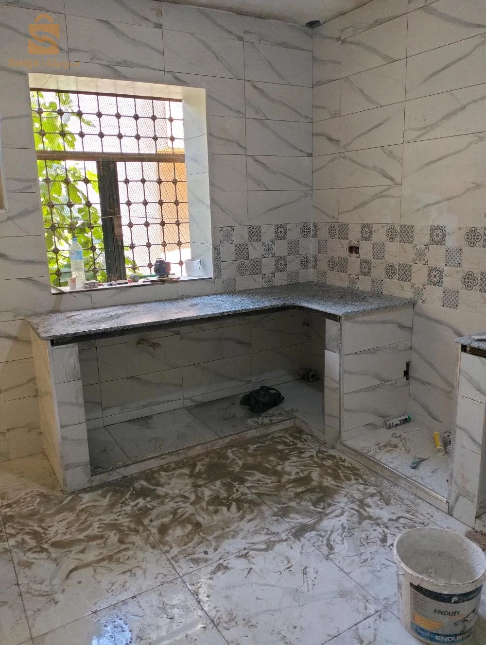 خدمات البناء ومقاولات 