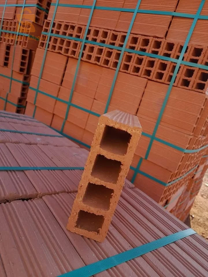 معدات البناء 