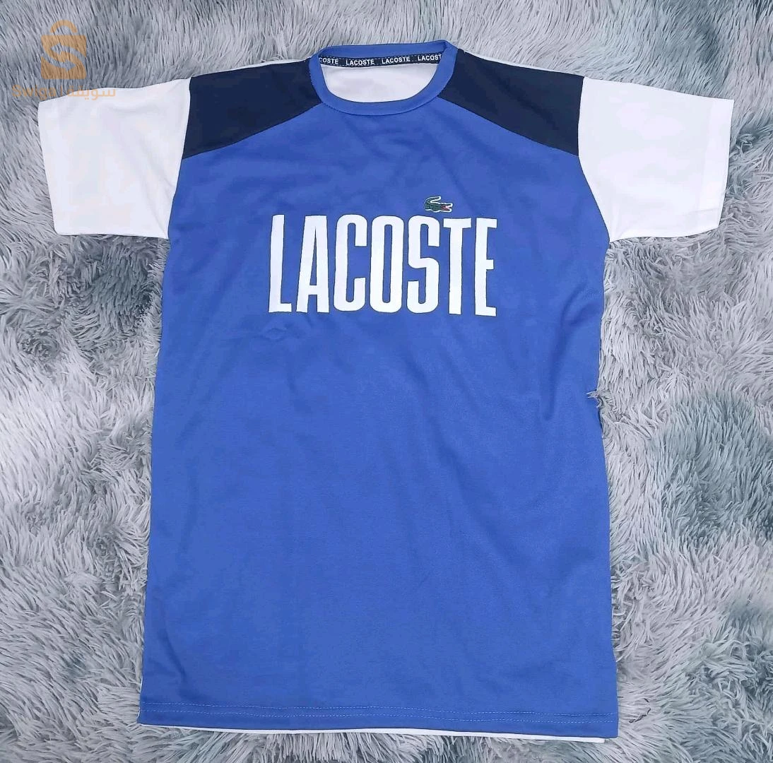 قمصان وتيشيرتات 