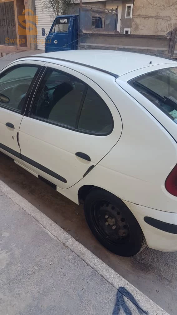 رينو Megane 2001 31 وهران