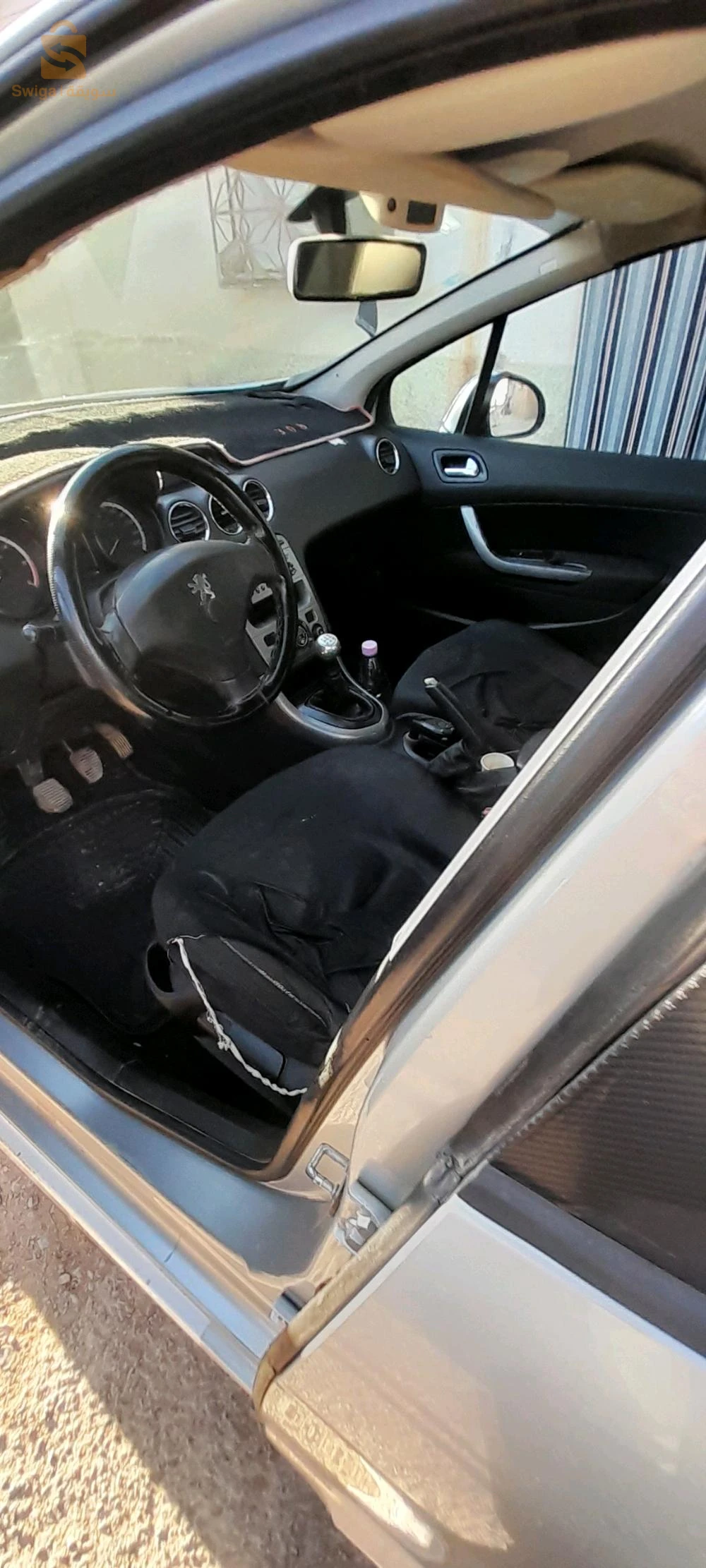 Peugeot 308 2008 5 BATNA