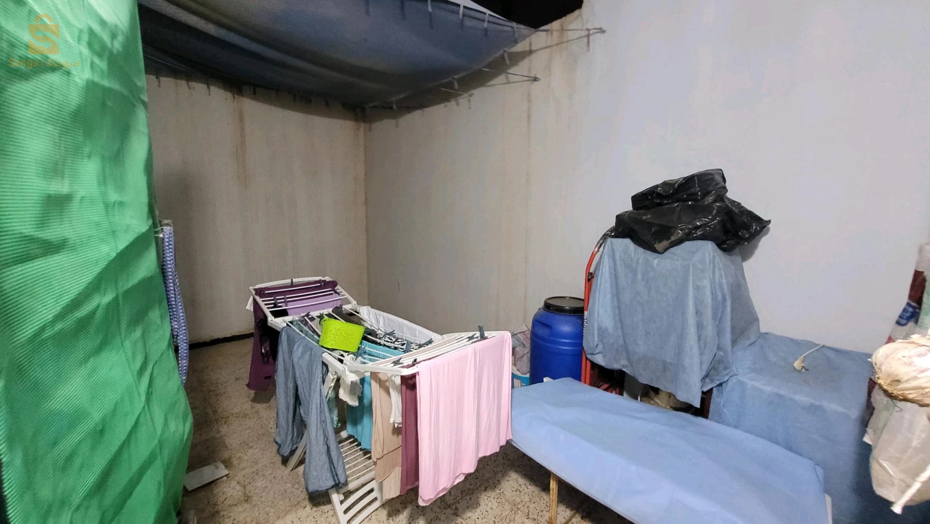 للبيع اراضي سكنية عدد الغرف 31 وهران