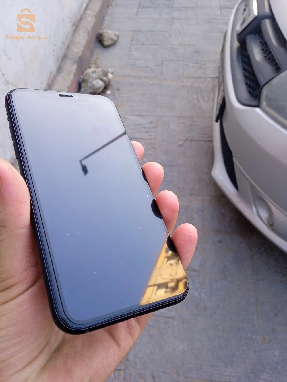 ايفون XR للبيع