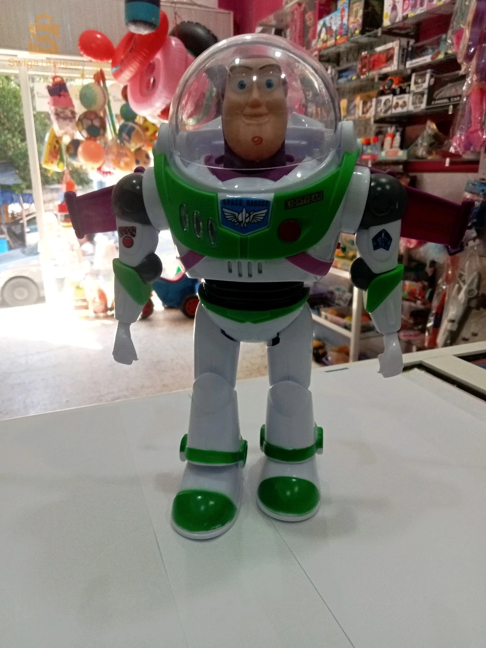 Toys & Games 